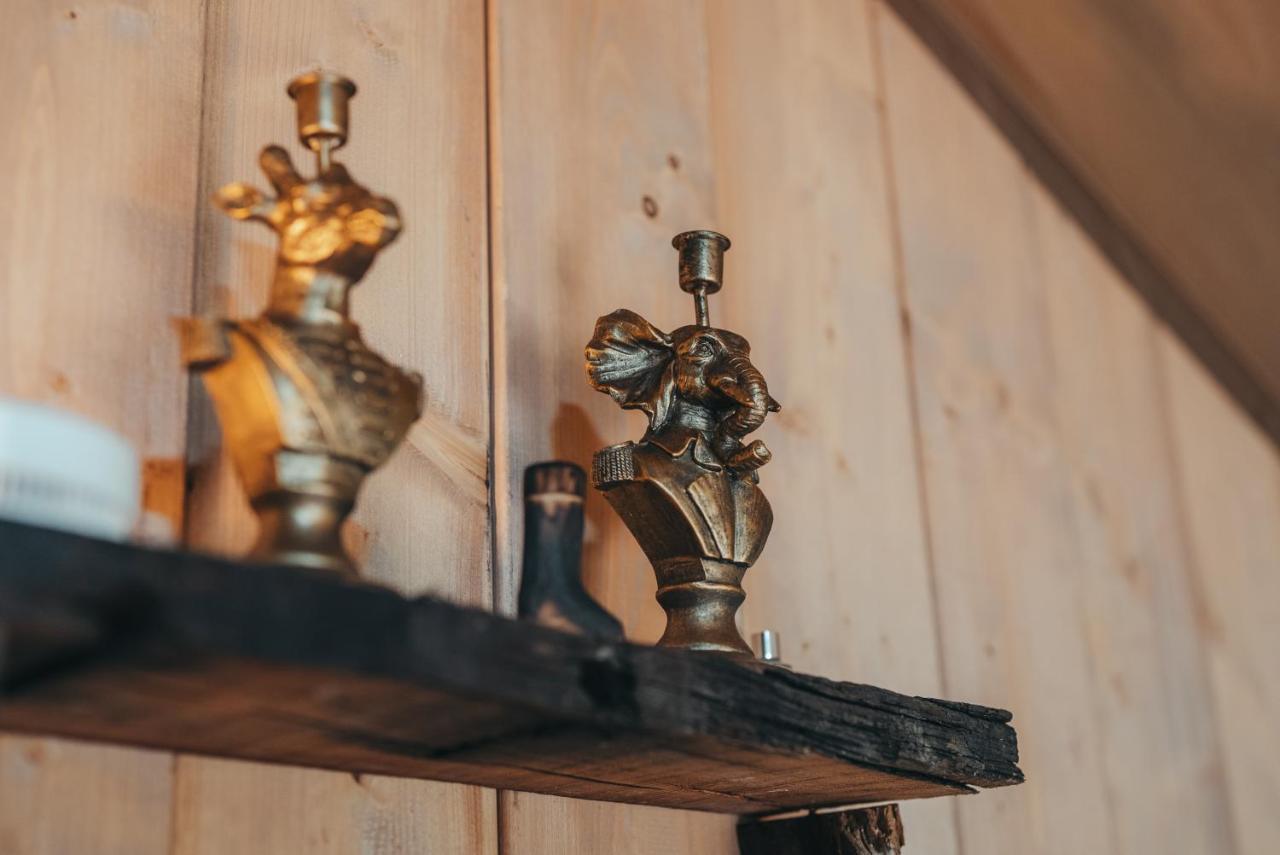Cosy Forest Lodge Penrhos  Екстер'єр фото
