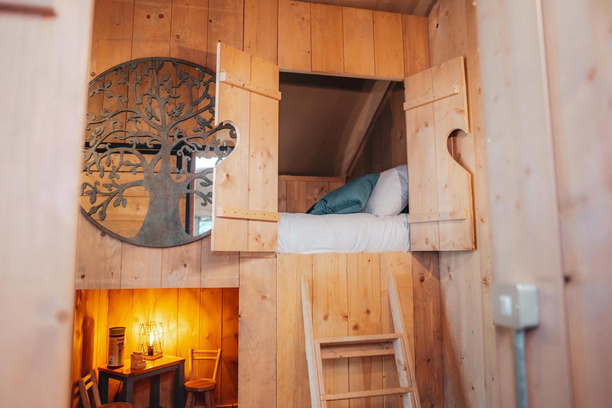 Cosy Forest Lodge Penrhos  Екстер'єр фото