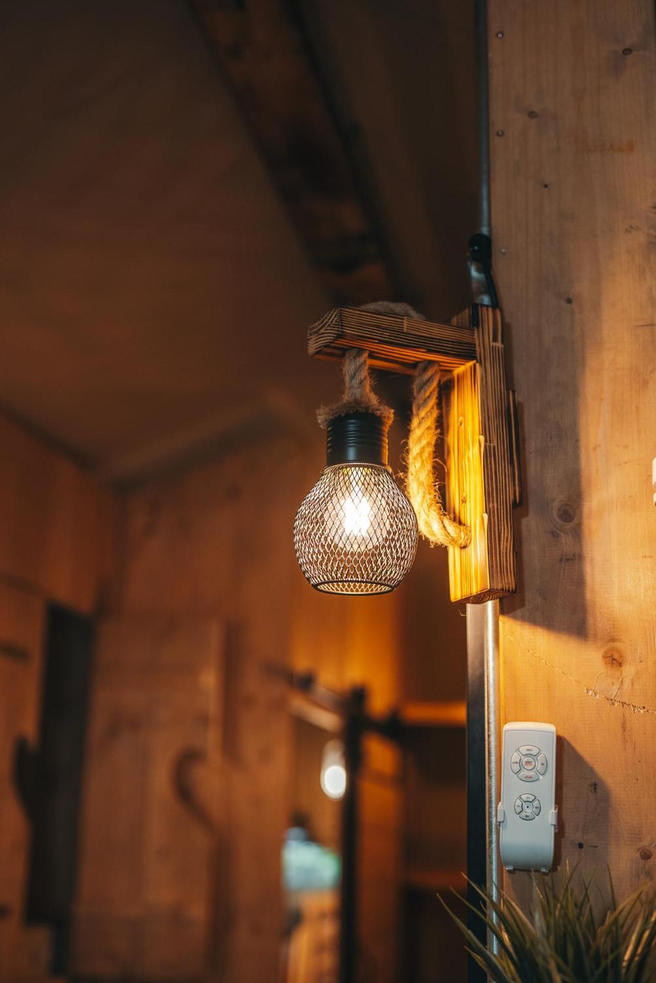 Cosy Forest Lodge Penrhos  Екстер'єр фото